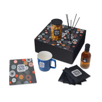 Подарочный набор «Re:y. Treat» с кружкой, сиропом и попкорном